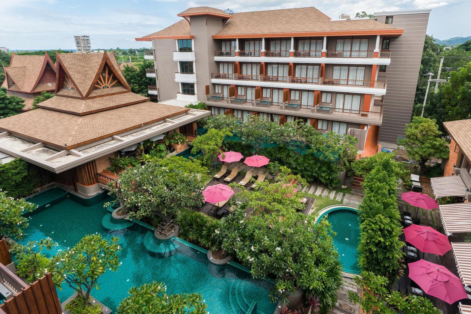 Ayrest Hua Hin Hotel Екстер'єр фото