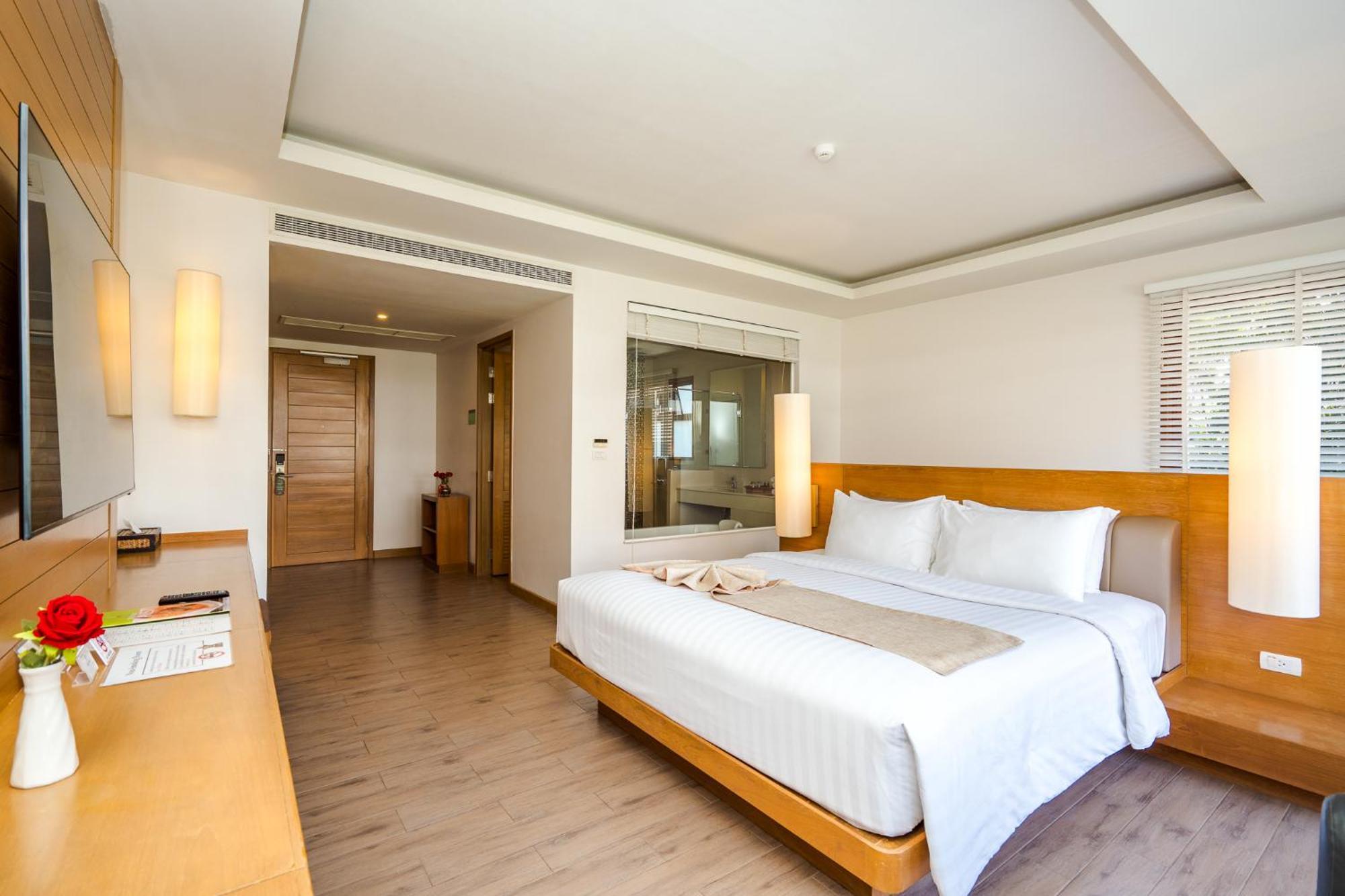 Ayrest Hua Hin Hotel Екстер'єр фото