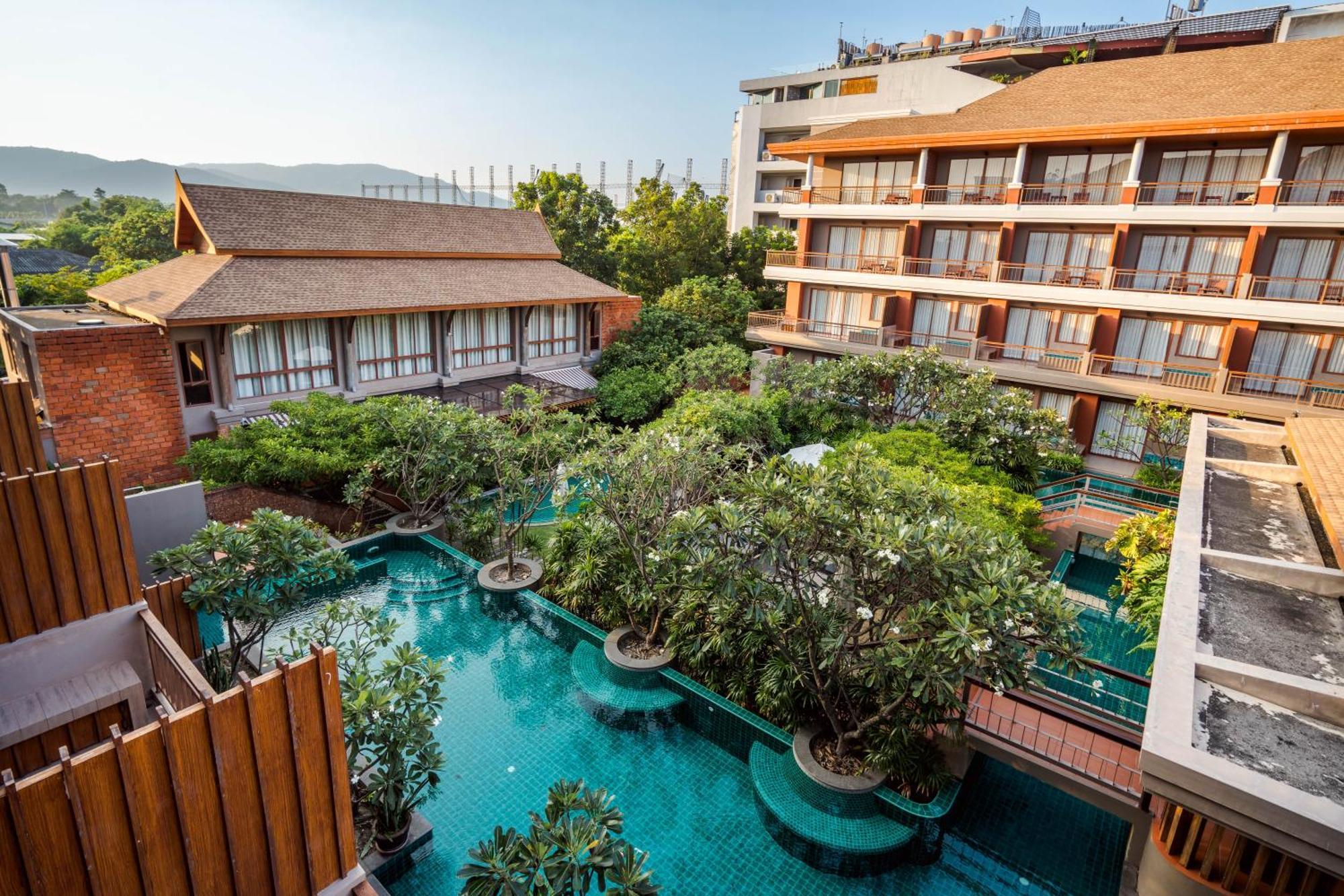 Ayrest Hua Hin Hotel Екстер'єр фото